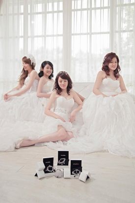 禮服出租 首選最愛 婚紗禮服，各式款式 晚宴禮服、新娘禮服、晚禮服 供挑選。#禮服出租 #婚紗禮服 #晚宴禮服 #新娘禮服 #晚禮服
