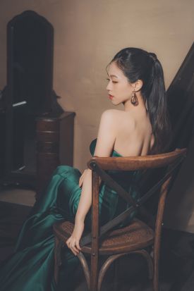 禮服出租 首選最愛 婚紗禮服，各式款式 晚宴禮服、新娘禮服、晚禮服 供挑選。#禮服出租 #婚紗禮服 #晚宴禮服 #新娘禮服 #晚禮服
