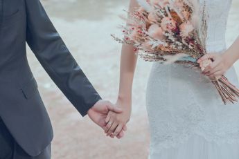禮服出租 首選最愛 婚紗禮服，各式款式 晚宴禮服、新娘禮服、晚禮服 供挑選。#禮服出租 #婚紗禮服 #晚宴禮服 #新娘禮服 #晚禮服