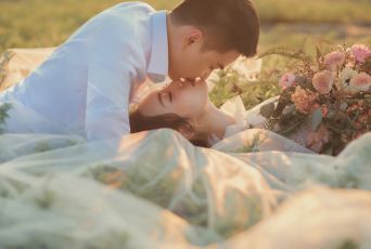 禮服出租 首選最愛 婚紗禮服，各式款式 晚宴禮服、新娘禮服、晚禮服 供挑選。#禮服出租 #婚紗禮服 #晚宴禮服 #新娘禮服 #晚禮服