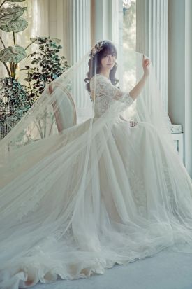禮服出租 首選最愛 婚紗禮服，各式款式 晚宴禮服、新娘禮服、晚禮服 供挑選。#禮服出租 #婚紗禮服 #晚宴禮服 #新娘禮服 #晚禮服