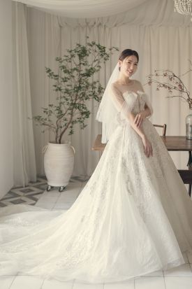禮服出租 首選最愛 婚紗禮服，各式款式 晚宴禮服、新娘禮服、晚禮服 供挑選。#禮服出租 #婚紗禮服 #晚宴禮服 #新娘禮服 #晚禮服