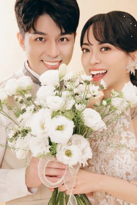 禮服出租 首選最愛 婚紗禮服，各式款式 晚宴禮服、新娘禮服、晚禮服 供挑選。#禮服出租 #婚紗禮服 #晚宴禮服 #新娘禮服 #晚禮服