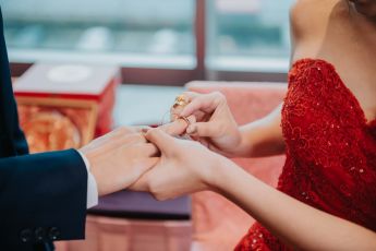 禮服出租 首選最愛 婚紗禮服，各式款式 晚宴禮服、新娘禮服、晚禮服 供挑選。#禮服出租 #婚紗禮服 #晚宴禮服 #新娘禮服 #晚禮服