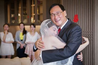 禮服出租 首選最愛 婚紗禮服，各式款式 晚宴禮服、新娘禮服、晚禮服 供挑選。#禮服出租 #婚紗禮服 #晚宴禮服 #新娘禮服 #晚禮服