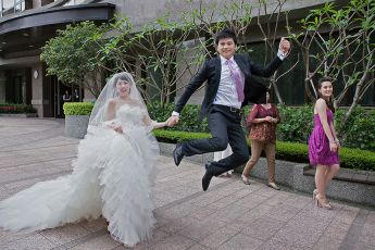 禮服出租 首選最愛 婚紗禮服，各式款式 晚宴禮服、新娘禮服、晚禮服 供挑選。#禮服出租 #婚紗禮服 #晚宴禮服 #新娘禮服 #晚禮服