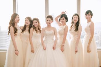 禮服出租 首選最愛 婚紗禮服，各式款式 晚宴禮服、新娘禮服、晚禮服 供挑選。#禮服出租 #婚紗禮服 #晚宴禮服 #新娘禮服 #晚禮服